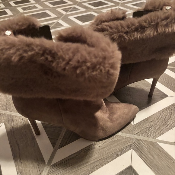 Suede Sam Edelman Heeled  Boots - Picture 4 of 4